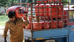 ಲೋಕಸಭೆ ಚುನಾವಣೆಗೂ ಮುನ್ನ ಉಜ್ವಲ ಗ್ಯಾಸ್ ಸಬ್ಸಿಡಿ ಒಂದು ವರ್ಷ ವಿಸ್ತರಿಸಿದ ಕೇಂದ್ರ