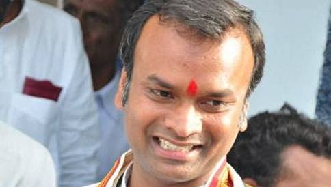 ಸಂಪುಟಕ್ಕೆ ಪ್ರಿಯಾಂಕ್ ಖರ್ಗೆ: ದಲಿತ ಸಿಎಂ ಕೂಗಿನ ಸದ್ದಡಗಿಸಿದ ಸಿದ್ದರಾಮಯ್ಯ