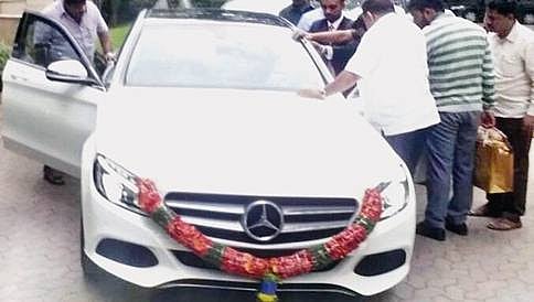 ಮಾತು ಉಳಿಸಿಕೊಂಡ ಶಾಮನೂರು: ಬೆಂಜ್ ಖರೀದಿ
