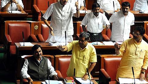 ಸದನದಲ್ಲಿ ಬಿಜೆಪಿ ವಿರುದ್ಧ ಮೈನಾರಿಟಿ ಕಾರ್ಡ್ ಪ್ಲೇ ಮಾಡಿದ ಸಿದ್ದರಾಮಯ್ಯ