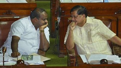 ಜಾರ್ಜ್ ರಾಜಿನಾಮೆಗೆ ಪಟ್ಟು: ಸದನದಲ್ಲಿ ಬಿಜೆಪಿ, ಜೆಡಿಎಸ್ ನಿಂದ ಅಹೋರಾತ್ರಿ ಧರಣಿ