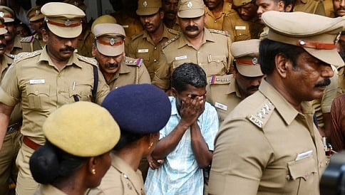 ರಾಮ್ ಕುಮಾರ್ ಕುತ್ತಿಗೆ ಇರಿದಿದ್ದು ಪೊಲೀಸರೇ; ಸ್ವಾತಿ ಕೊಲೆ ಆರೋಪಿ ತಂದೆ ಹೇಳಿಕೆ