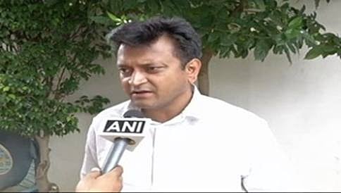ದೇಶವಿರೋಧಿ ಓವೈಸಿಯನ್ನು ಕಂಬಿ ಹಿಂದೆ ಕೂರಿಸಿ: ಜೆಡಿ(ಯು)