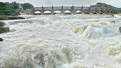 ನದಿ ಮುಖಜ ಭೂಮಿಯ ನೀರಾವರಿಗೆ ಮೆಟ್ಟೂರು ಜಲಾಶಯದಿಂದ ನೀರು ಬಿಡುಗಡೆ