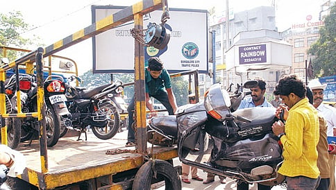 ವಾಹನ ಮಾಲೀಕರಿಗೆ ಶಾಕ್; ನೋ ಪಾರ್ಕಿಂಗ್ ಗೆ ದಂಡ ಮೂರು ಪಟ್ಟು ಹೆಚ್ಚಳ!