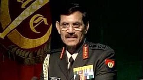 ಕಾಶ್ಮೀರ ಹಿಂಸಾಚಾರ: ಸೇನಾ ಮುಖ್ಯಸ್ಥ'ರನ್ನು ಭೇಟಿಯಾಗಲಿರುವ ರಾಜನಾಥ್ ಸಿಂಗ್