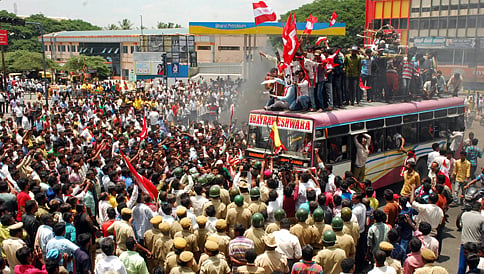 ಸರ್ಕಾರಿ ಆಸ್ತಿಪಾಸ್ತಿಗೆ ನಷ್ಟ ಆರೋಪ; 250 ಪ್ರತಿಭಟನಾಕಾರರ ವಿರುದ್ಧ ಎಫ್ ಐಆರ್