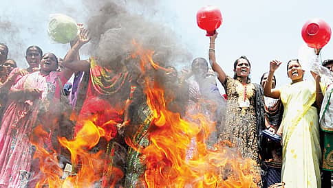 "ಕಾವೇರಿ"ದ ಬಂದ್; ಕರ್ನಾಟಕ ಸಂಪೂರ್ಣ ಸ್ತಬ್ಧ