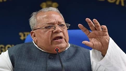 ಖಾದಿ ಕ್ಯಾಲೆಂಡರ್ ನಲ್ಲಿ ಮೋದಿ ಚಿತ್ರ: ಗಾಂಧೀಜಿ ಸ್ಥಾನ ತುಂಬಲು ಯಾರಿಂದಲೂ ಸಾಧ್ಯವಿಲ್ಲ ಎಂದ ಕೇಂದ್ರ