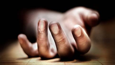 ಬೆಂಗಳೂರು: ಪೇದೆ ಗರ್ಭಿಣಿ ಪತ್ನಿ ವಸತಿ ಸಮುಚ್ಛಯದಲ್ಲಿ ಆತ್ಮಹತ್ಯೆ