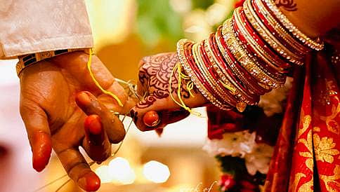 ಕೊನೆಗೂ 'ಹಿಂದೂ ವಿವಾಹ ಕಾಯ್ದೆ'ಗೆ ಪಾಕ್ ಸೆನೆಟ್ ಅನುಮೋದನೆ