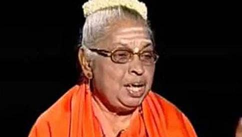 ಲೈಂಗಿಕ ದೌರ್ಜನ್ಯಕ್ಕೆ ಯುವತಿಯರ ಉಡುಗೆತೊಡುಗೆಯೇ ಕಾರಣ: ಮಾತೆ ಮಹಾದೇವಿ