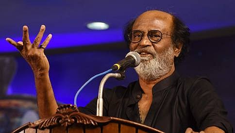 ಜನಪ್ರಿಯತೆ, ಹಣಗಳಿಂದ ರಾಜಕೀಯದಲ್ಲಿ ಯಶಸ್ಸು ಗಳಿಸಲು ಸಾಧ್ಯವಿಲ್ಲ: ರಜನಿಕಾಂತ್