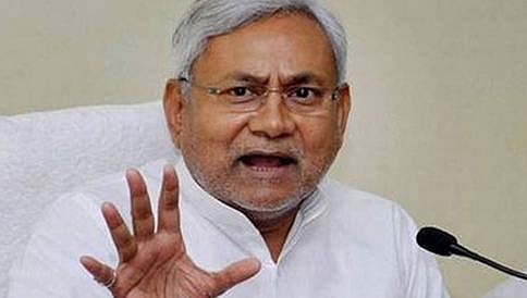 ಜೆಡಿಯು ಶಾಸಕನ ಡರ್ಟಿ ಡ್ಯಾನ್ಸ್ ವಿಡಿಯೋ ವೈರಲ್: ನಿತೀಶ್ ಕುಮಾರ್ ಟಾರ್ಗೆಟ್ ಮಾಡಿದ ಆರ್ ಜೆಡಿ