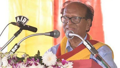 ಮುಖ್ಯಮಂತ್ರಿಗಳೇ.. ತನ್ವೀರ್ ಸೇಠ್ ಖಾತೆ ಬದಲಿಸಿ: ಸಾಹಿತ್ಯ ಸಮ್ಮೇಳನದಲ್ಲಿ ಚಂಪಾ ಹಕ್ಕೊತ್ತಾಯ