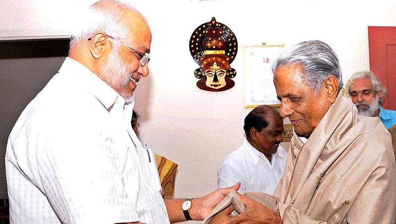 ಸಿಪಿಐ ಹಿರಿಯ ನಾಯಕ, ಮಾಜಿ ಸಚಿವ ಚಂದ್ರಶೇಖರನ್ ನಾಯರ್ ನಿಧನ