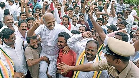 ಸಾರಿಗೆ ಒಕ್ಕೂಟದ ಬೇಡಿಕೆಗೆ ಸರ್ಕಾರ ಒಪ್ಪಿಗೆ, ಪ್ರತಿಭಟನೆ ವಾಪಸ್