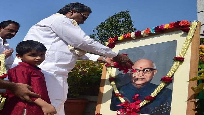 'ಭಾರತರತ್ನ' ಪ್ರಶಸ್ತಿಗೆ ಕರ್ನಾಟಕದ ಮಾಜಿ ಸಿಎಂ ನಿಜಲಿಂಗಪ್ಪ ಹೆಸರು ಶಿಫಾರಸು: ಸಿಎಂ ಭರವಸೆ
