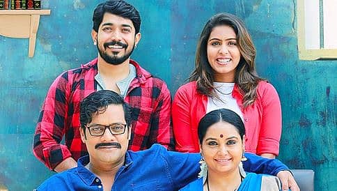 ಕಾಲೇಜ್ ಕುಮಾರ ವೀಕ್ಷಿಸಿದ ಬಾಲಿವುಡ್ ನಿರ್ದೇಶಕ ಸತೀಶ್ ಕೌಶಿಕ್