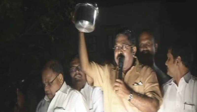 ಆರ್ ಕೆ ನಗರ ಉಪ ಚುನಾವಣೆ: ಟಿಟಿವಿ ದಿನಕರನ್ ಗೆ 'ಪ್ರೆಶರ್ ಕುಕ್ಕರ್' ಚಿನ್ಹೆ