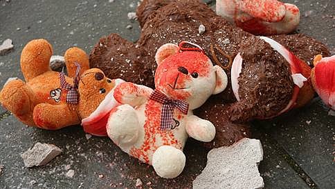 ಪ್ರೇಮಿಗಳ ದಿನಾಚರಣೆ ಆಚರಿಸದಂತೆ ಟೆಡ್ಡಿ ಬೇರ್ ರುಂಡ ಕತ್ತರಿಸಿ ಎಚ್ಚರಿಕೆ ನೀಡಿದ ಇಸಿಸ್ ಮೌಲ್ವಿ!