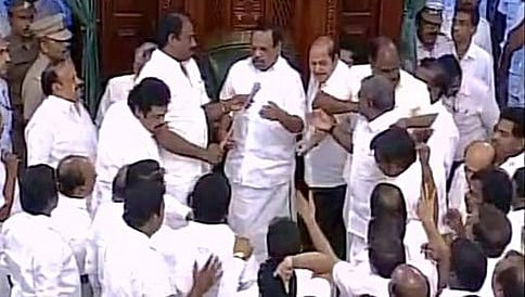 ನನಗಾದ ಹಿಂಸೆಯ ಬಗ್ಗೆ ಯಾರಿಗೆ ದೂರು ನೀಡಲಿ?: ಡಿಎಂಕೆ ಸದಸ್ಯರಿಂದ ಹಲ್ಲೆಗೊಳಗಾದ ಸ್ಪೀಕರ್
