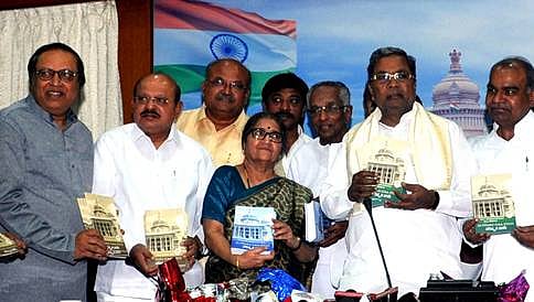 ಖಾಸಗಿ ಹಾಗೂ ಸರ್ಕಾರಿ ಉದ್ಯೋಗದಲ್ಲಿ  ಕನ್ನಡಿಗರಿಗೆ ಆದ್ಯತೆ: ಕನ್ನಡಿಗರ ಪರ ಸಿದ್ದರಾಮಯ್ಯ ಬ್ಯಾಟಿಂಗ್