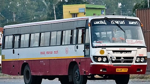 ಬಸ್, ಶಾಲಾ ವಾಹನಗಳಲ್ಲಿ ಬೆಂಕಿ ನಂದಿಸುವ ಸಾಧನ ಕಡ್ಡಾಯಗೊಳಿಸಿದ ಸರ್ಕಾರ