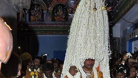 ಇಂದು ಮಧ್ಯರಾತ್ರಿ ಐತಿಹಾಸಿಕ ಬೆಂಗಳೂರು ಕರಗ ಉತ್ಸವ