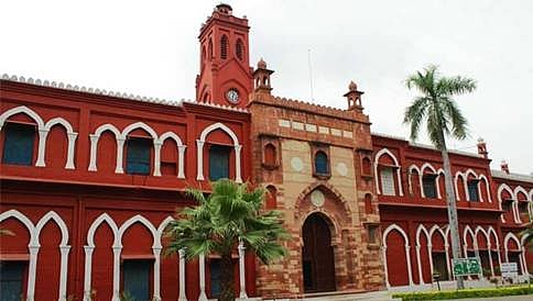 ಸಂಪೂರ್ಣವಾಗಿ ಗೋಹತ್ಯೆ ನಿಷೇಧಿಸಿ: ಎಎಂಯು ವಿದ್ಯಾರ್ಥಿಗಳಿಂದ ಮೋದಿ ಸರ್ಕಾರಕ್ಕೆ ಬೆಂಬಲ