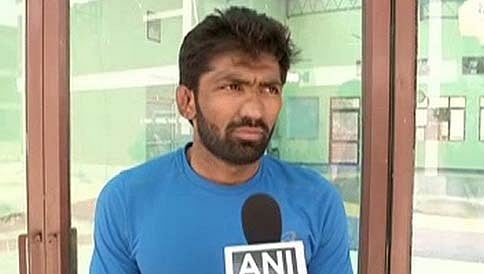 ಸೈನಿಕರನ್ನು ಅಗೌರವದಿಂದ ಕಾಣುವವರಿಗೆ ಕಂಡಲ್ಲಿ ಗುಂಡಿಟ್ಟು ಕೊಲ್ಲಬೇಕು: ಯೋಗೇಶ್ವರ್ ದತ್