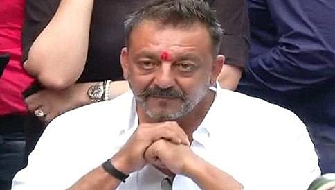ನಟ ಸಂಜಯ್ ದತ್ ವಿರುದ್ಧದ ಜಾಮೀನು ರಹಿತ ವಾರಂಟ್ ರದ್ದು