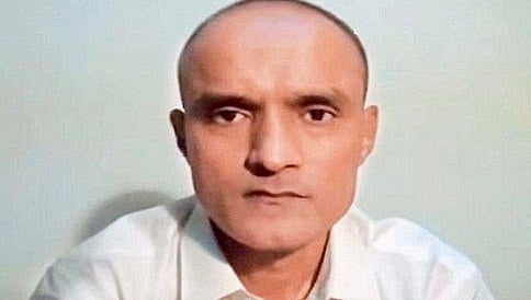 ಕುಲಭೂಷಣ್ ಜಾಧವ್ ಗೆ ರಾಯಭಾರಿ ಕಚೇರಿ ನೆರವಿಗೆ ತಡೆ: ಪಾಕ್ ವಿರುದ್ಧ ರಕ್ಷಣಾ ತಜ್ಞರ ಆಕ್ರೋಶ