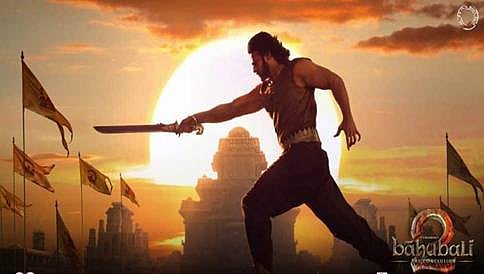 ಬಾಲಿವುಡ್ ಖಾನ್ ತ್ರಯರ ಚಿತ್ರಗಳ ಗಳಿಕೆಯನ್ನು ಹಿಂದಿಕ್ಕಿದ ಬಾಹುಬಲಿ 2