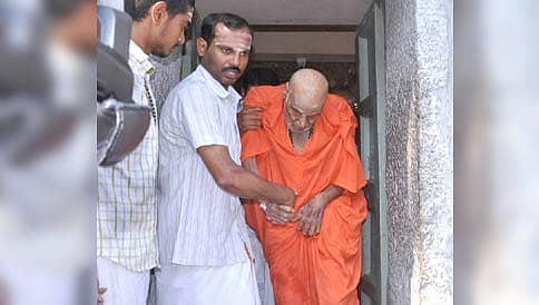 ಡಾ. ಶ್ರೀ ಶಿವಕುಮಾರ ಸ್ವಾಮೀಜಿ ಬಿಜಿಎಸ್ ಆಸ್ಪತ್ರೆಗೆ ದಾಖಲು; ವೈದ್ಯರಿಂದ ಸಾಮಾನ್ಯ ಪರೀಕ್ಷೆ