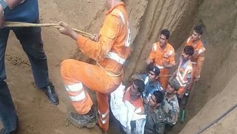 ಮಧ್ಯಪ್ರದೇಶ: ಕೊಳವೆ ಬಾವಿಗೆ ಬಿದ್ದು ರಕ್ಷಣೆಗೊಳಗಾಗಿದ್ದ ಮಗು ಸಾವು