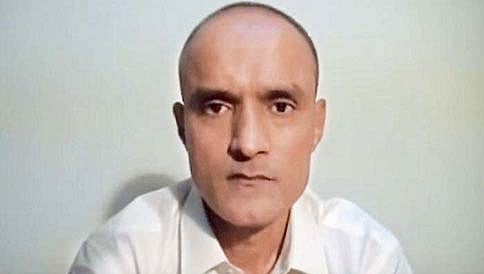 ಪಾಕಿಸ್ತಾನ ಕಾನೂನಿನ ಪ್ರಕಾರ ಜಾಧವ್ ಪ್ರಕರಣ ನಿಭಾಯಿಸುತ್ತೇವೆ: ಸಚಿವ