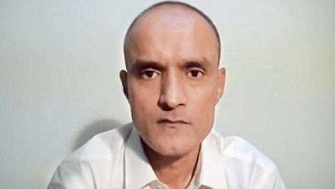 ಪಾಕ್ ಬಂಡವಾಳ ಬಯಲು: ಇರಾನ್ ನಿಂದಲೇ ಜಾದವ್ ಅಪಹರಣ ಎಂದ ಮಾಜಿ ಐಎಸ್ ಐ ಅಧಿಕಾರಿ