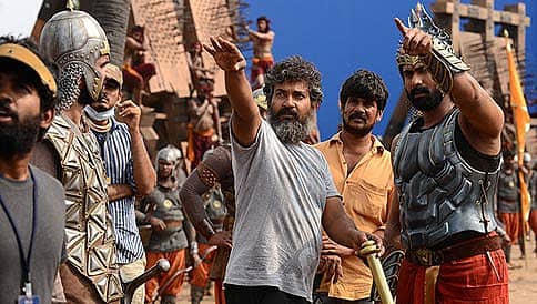 ಬಾಹುಬಲಿ-2 ಚಿತ್ರದ ನಿರ್ದೇಶಕ ರಾಜಮೌಳಿ ಸಂಭಾವನೆ ಎಷ್ಟು ಗೊತ್ತಾ?