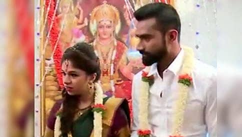 ಬಾಲ್ಯದ ಗೆಳತಿ ಸಾಹಿತ್ಯ ಜೊತೆ ಲೂಸ್ ಮಾದ ಯೋಗಿಶ್ ನಿಶ್ಚಿತಾರ್ಥ!
