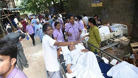 ಬೆಂಗಳೂರು: ಮಣಿಪಾಲ್ ಆಸ್ಪತ್ರೆಯಲ್ಲಿ ಬೆಂಕಿ ಅವಘಡ; 40 ರೋಗಿಗಳ ಸ್ಥಳಾಂತರ