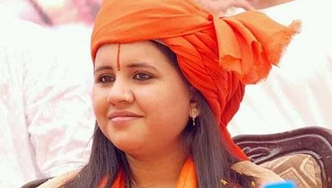 ಪ್ರತಿಷ್ಠೆಗಾಗಿ ಬೀಫ್ ತಿನ್ನುವವರನ್ನು ನೇಣಿಗೆ ಹಾಕಿ: ಸಾಧ್ವಿ ಸರಸ್ವತಿ
