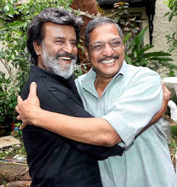 <b>ಹೇಗಿದೆ ನಮ್ ಜೋಡಿ?...</b>ಮುಂಬೈನಲ್ಲಿ ಶನಿವಾರ ಕಾಳ ಕರಿಕಾಳನ್ ಚಿತ್ರದ ಚಿತ್ರೀಕರಣದ ವೇಳೆ ತಮಿಳು ಸೂಪರ್ ಸ್ಟಾರ್ ರಜನಿಕಾಂತ್ ಹಾಗೂ ಬಾಲಿವುಡ್ ನಟ ನಾನಾ ಪಟೇಕರ್ ಅವರು ಪರಸ್ಪರ ತಬ್ಬಿಕೊಂಡಿದ್ದು ಹೀಗೆ.
