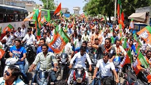 ಯುವ ಮತದಾರರ ಮೇಲೆ ಕಣ್ಣು: ಕಾಲೇಜು ಕ್ಯಾಂಪಸ್ ಗಳಲ್ಲಿ ಪಕ್ಷಗಳ ಪ್ರಚಾರ