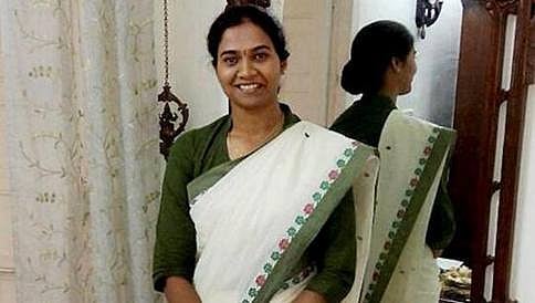 ಸಿವಿಲ್ ಸರ್ವಿಸಸ್ ಟಾಪರ್ ನಂದಿನಿಗೆ ಶೇಕಡಾ 55.3 ಅಂಕಗಳು!
