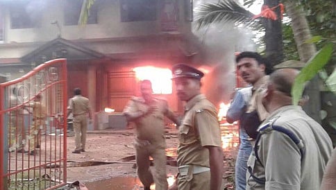 ಕೇರಳ: ಬಿಜೆಪಿ ಕಚೇರಿಗೆ ಬೆಂಕಿ
