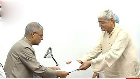 ಉಪರಾಷ್ಟ್ರಪತಿ ಚುನಾವಣೆ: ವಿಪಕ್ಷಗಳ ಅಭ್ಯರ್ಥಿ ಗೋಪಾಲ ಕೃಷ್ಣ ಗಾಂಧಿ ನಾಮಪತ್ರ ಸಲ್ಲಿಕೆ