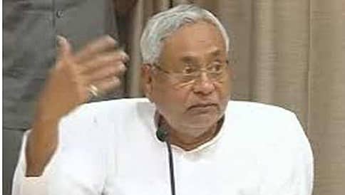 ನಿತೀಶ್ ಗೆ ಅವಮಾನ: ಲಾಲು ಪ್ರಸಾದ್ ಅವರನ್ನು ಕಟಕಟೆಯಲ್ಲಿ ನಿಲ್ಲಿಸಲು ಜೆಡಿಯು ಪ್ರತಿಜ್ಞೆ