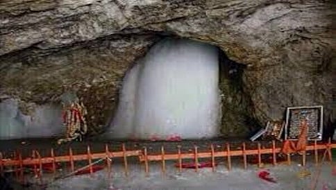 ಕಾಶ್ಮೀರದಲ್ಲಿ ಉದ್ವಿಗ್ನ ಪರಿಸ್ಥಿತಿ: ಅಮರನಾಥ ಯಾತ್ರೆ ಸ್ಥಗಿತ