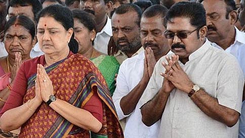 ಎಐಎಡಿಎಂಕೆಯಿಂದ ಟಿಟಿವಿ ದಿನಕರನ್ ಉಚ್ಛಾಟನೆ: ಶಶಿಕಲಾಗೂ ಗೇಟ್ ಪಾಸ್ ನೀಡಲು ಸಿದ್ಧತೆ!